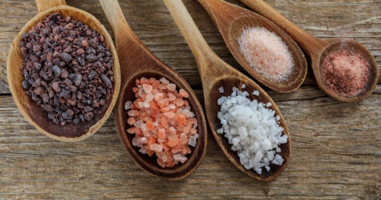 Jak wybrać dobrą sól Unikaj tych składników w soli kuchennej