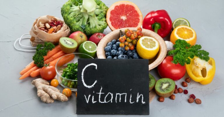 Właściwości witaminy C: zapobieganie niedoborowi i nadmiarowi - obrazek wyróżniający