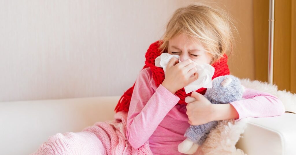 Infekcje u dzieci – skąd się biorą i jak wspierać odporność - obrazek wyróżniający