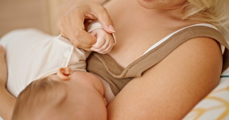 Karmienie piersią–najważniejsze informacje na początek drogi z maluszkiem - obrazek wyróżniający