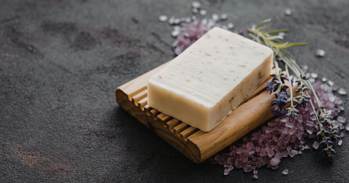 Szare mydło - na co pomaga? - obrazek wyróżniający